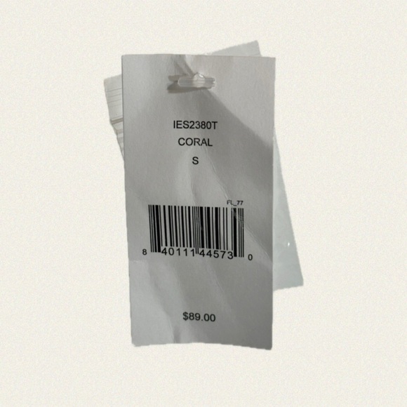 En Saison Ruffle Blouse - Picture 8 of 8